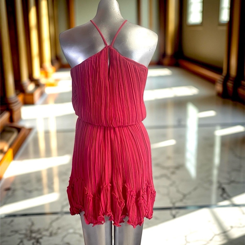 Halston Heritage size 2 Elegant crimson Halter Dress - Mint - Picture 2 of 5